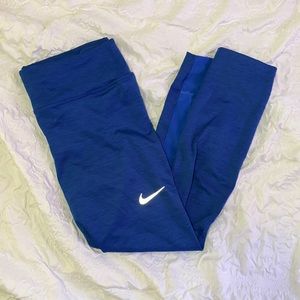 Crop Nike leggings